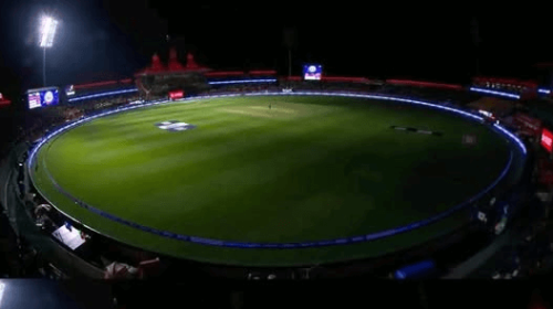 আইপিএলে হঠাৎ নিভে গেল আলো!